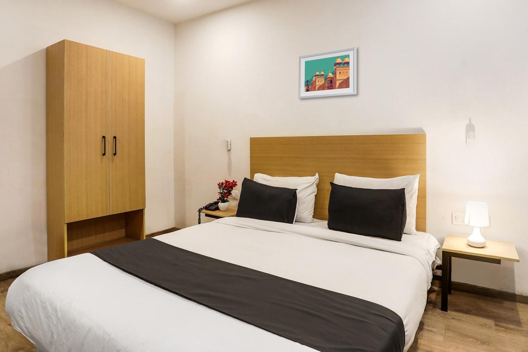 Townhouse Rajdhani Residency Sururnagar Экстерьер фото