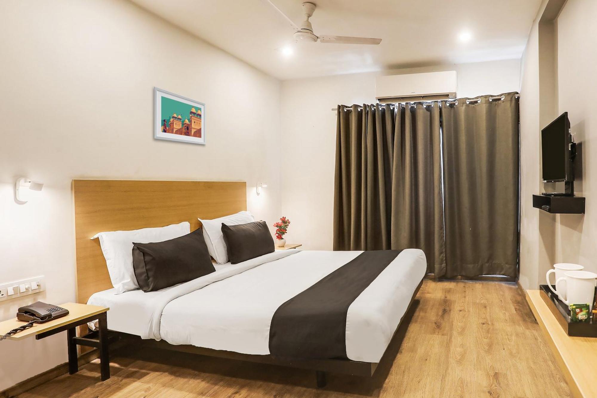 Townhouse Rajdhani Residency Sururnagar Экстерьер фото