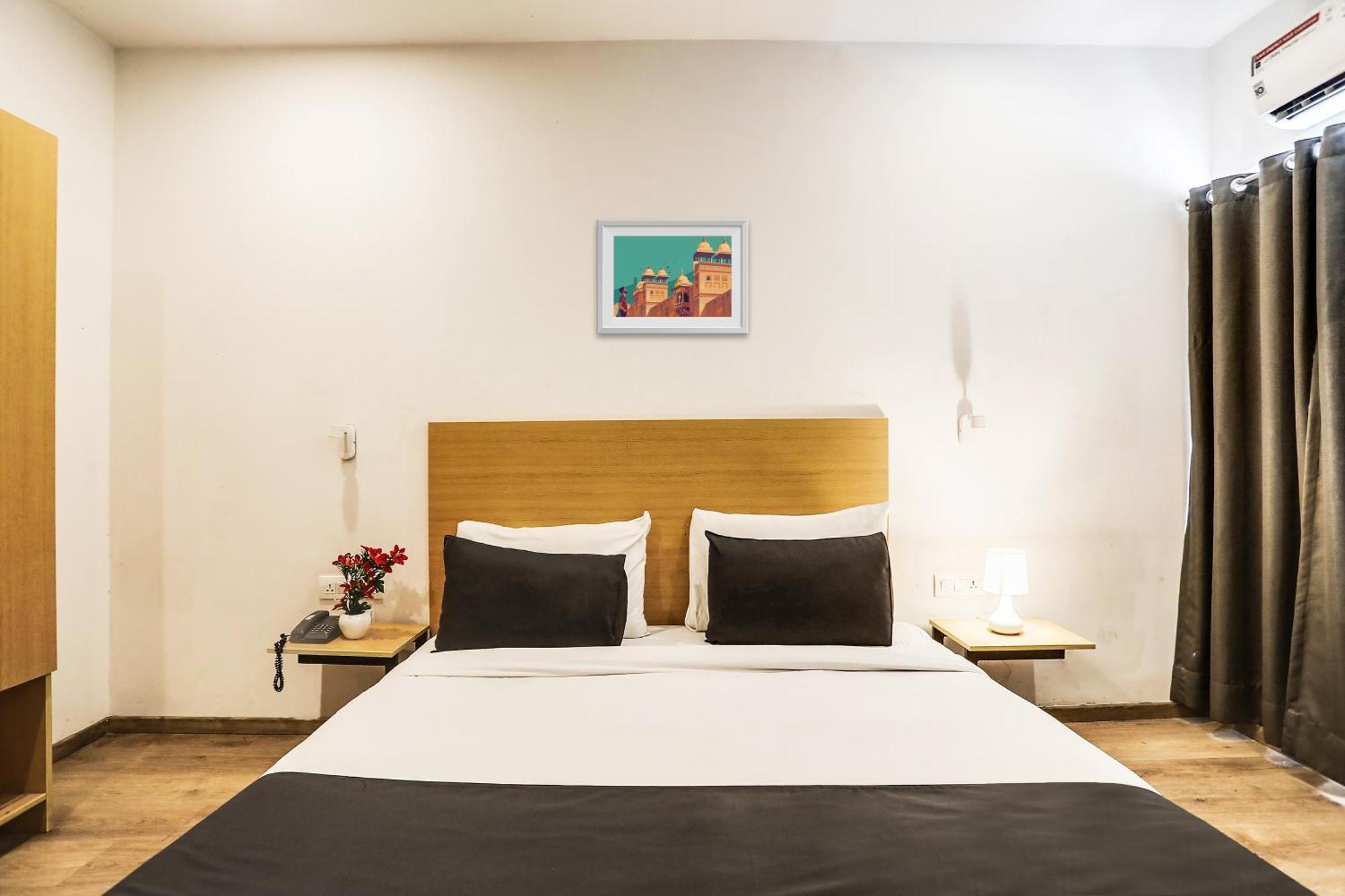 Townhouse Rajdhani Residency Sururnagar Экстерьер фото